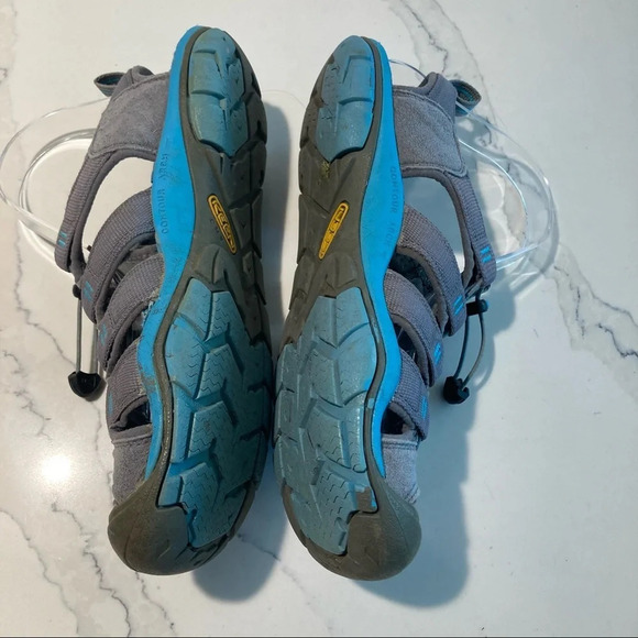 KEEN Sz 9 Anti-Odour Anatomic Footbed Waterproof Bungee Closure Outdoor Sandals - Picture 6 of 14